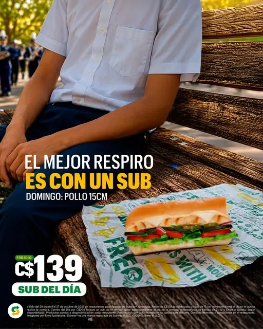 Tomate un momento para disfrutar tu Sub del Día y seguí con energía lo que queda del día. ☀️💚 Domingo: Pollo