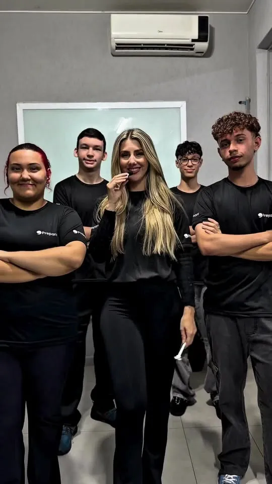 Você escreve "a gente" junto ou separado? 🤔