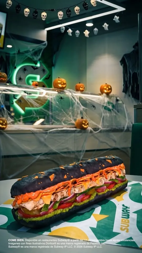Se reportan avistamientos sospechosos en la puerta de Subway. 🗞️🧟♂️ La razón