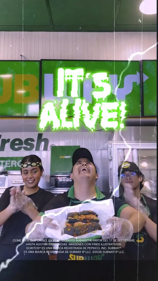 Creado con precisión quirúrgica y un toque de terror 🖤🔪  El nuevo Subway Chicken Frankie con Doritos está listo para conquistar tu apetito voraz. E...