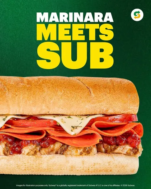 Marinara found its perfect match and its looking delicious! 🍅🥖