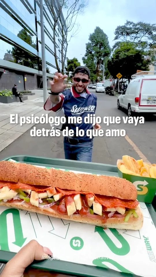 Mi psicólogo nunca especificó qué era lo que tenía que amar. 🤭🥖💚¿Qué sub te haría correr así? 👀