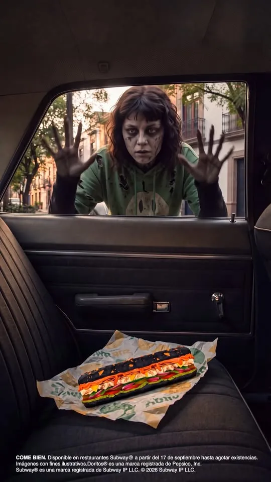 Cuando el antojo es tan irresistible, supera cualquier ley 🧟‍♂️🚗💨. ¿Ya probaste el nuevo Subway Chicken Frankie con Doritos?