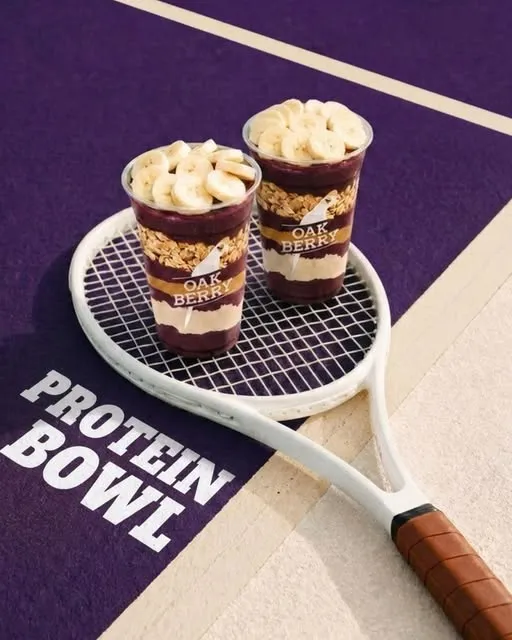 Match point da sua rotina: OAK + proteína. 💪💜